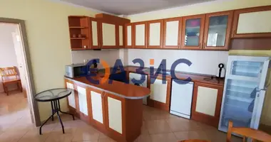 Apartamento 3 habitaciones en Sveti Vlas, Bulgaria