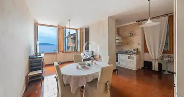 4 room apartment in Gargnano, Italy