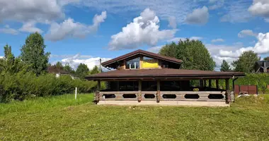 Dom w Ozyaritska Slabadski rural council, Białoruś