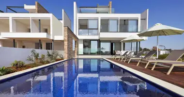 Casa 5 habitaciones en Sotira, Chipre