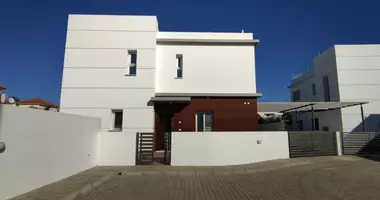 Dom 4 pokoi w Kapparis, Cyprus