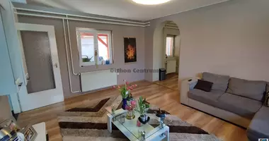 2 room house in Nagykoroes, Hungary