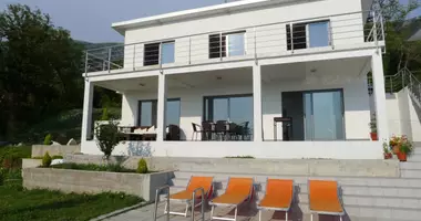 Villa 3 bedrooms in Montenegro
