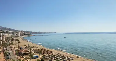 5 bedroom apartment in Malaga, Spain