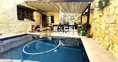 3 bedroom house in Mosta, Malta