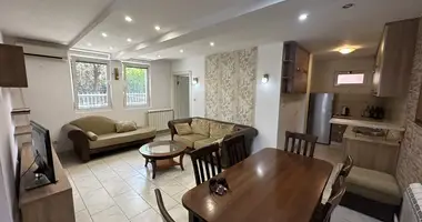 Wohnung 2 Schlafzimmer in Tivat, Montenegro