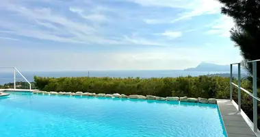 4 bedroom house in Altea, Spain