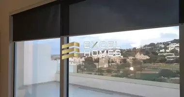 Penthouse 3 bedrooms in Bahar ic-caghaq, Malta