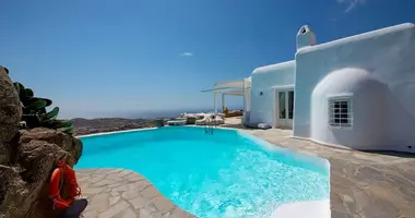 Вилла 11 комнат  с видом на море, с бассейном, с видом на горы в Ано-Мера, Греция