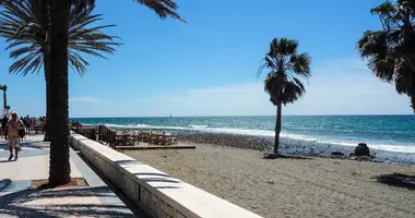 2 bedroom apartment in San Pedro Alcantara, Spain