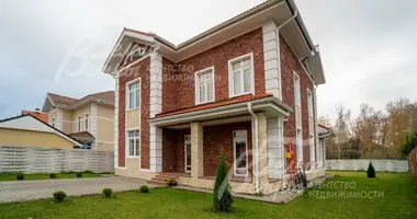 7 room house in poselenie Krasnopahorskoe, Russia