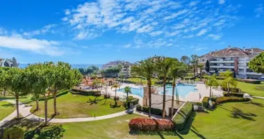 4 bedroom apartment in Marbella, Spain