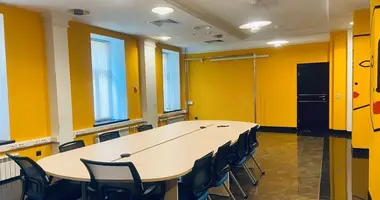 Büro 892 m² in Zentraler Verwaltungsbezirk, Russland