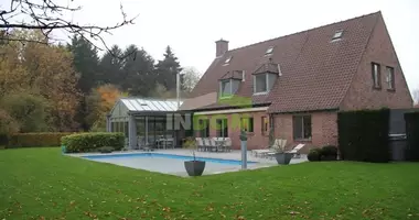 Villa in Melle, Belgium