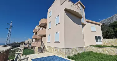 Villa 6 bedrooms in Montenegro