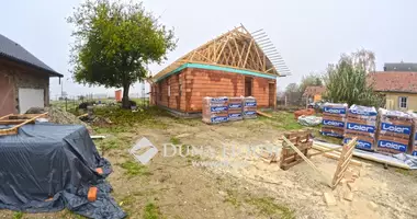 House 2 bathrooms with balcony, new building, with transformable rooms in Ujhartyan, Hungary