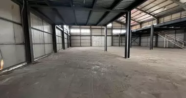 Warehouse 1 526 m² in Palaiometocho, Cyprus