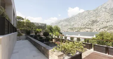 Haus 6 Schlafzimmer in Muo, Montenegro