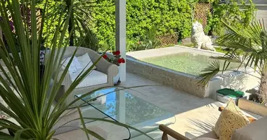 Villa avec Meublesd, avec Piscine, avec Jardin dans Toscane, Italie