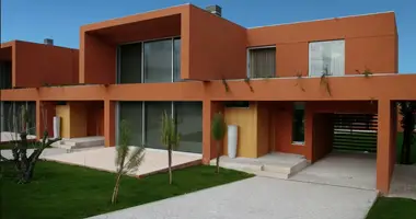 Villa 3 bedrooms with parking, with Air conditioner, with Terrace in Vau, Portugal
