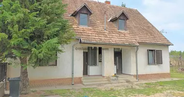 6 room house in Hosszupereszteg, Hungary