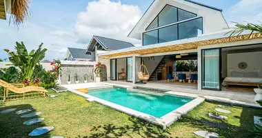Villa 3 habitaciones con Amueblado, con Terraza, con Patio en Bali, Indonesia