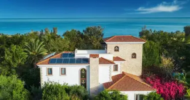 Villa 6 zimmer mit Meerblick, mit Schwimmbad, mit Erste Küstenlinie in Makounta, Cyprus