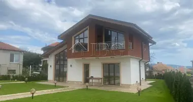 Dom 5 pokojów w Tankovo, Bułgaria