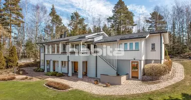 Haus 5 Zimmer in Kotkan-Haminan seutukunta, Finnland