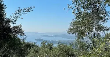 Terrain dans Kato Agios Markos, Grèce