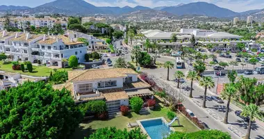 Maison 8 chambres dans San Pedro Alcantara, Espagne