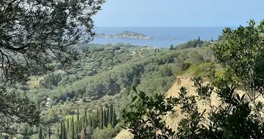 Grundstück in Magoulades, Griechenland