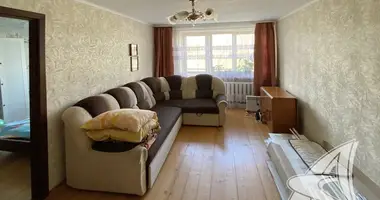 3 room apartment in Pielisca, Belarus