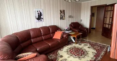 Mieszkanie 3 pokoi w Muchaviecki sielski Saviet, Białoruś
