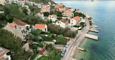 Haus 5 Schlafzimmer in Stoliv, Montenegro