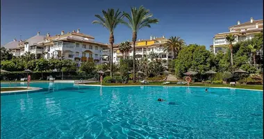 Wohnung 3 Schlafzimmer in Marbella, Spanien