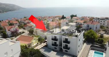 Apartamento 2 habitaciones en Okrug Gornji, Croacia