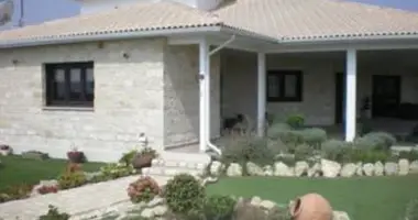 4 bedroom house in Maroni, Cyprus