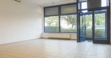 Gewerbefläche 50 m² in Warschau, Polen