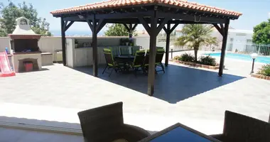 5 bedroom house in Konia, Cyprus