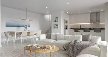 4 bedroom apartment in Faro, Portugal