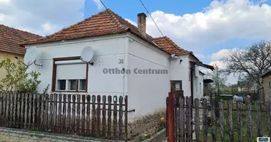 2 room house in Ajka, Hungary