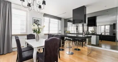 Appartement 3 chambres dans Varsovie, Pologne