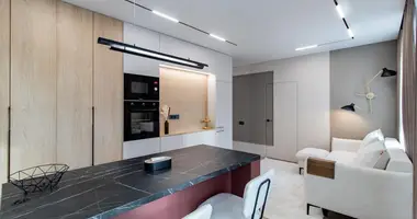 Apartamento 3 habitaciones en Minsk, Bielorrusia