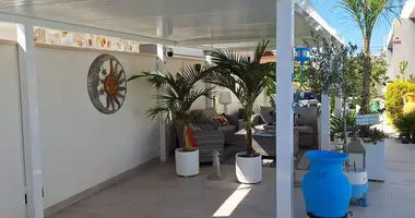 Haus 4 zimmer in Torrevieja, Spanien