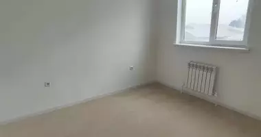 Квартира 3 комнаты с бытовой техникой, с С ремонтом в Ханабад, Узбекистан