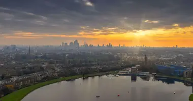 2 bedroom apartment in London, United Kingdom