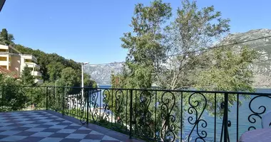 Casa 5 habitaciones en Bijela, Montenegro