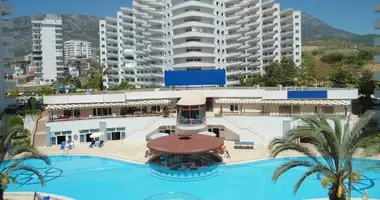 Mieszkanie 2 pokoi z parking, z winda, z basen w Alanya, Turcja