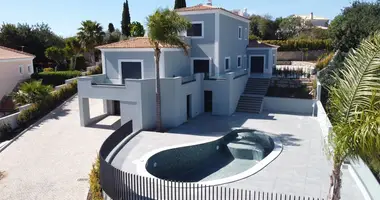 Casa 4 habitaciones en Almancil, Portugal